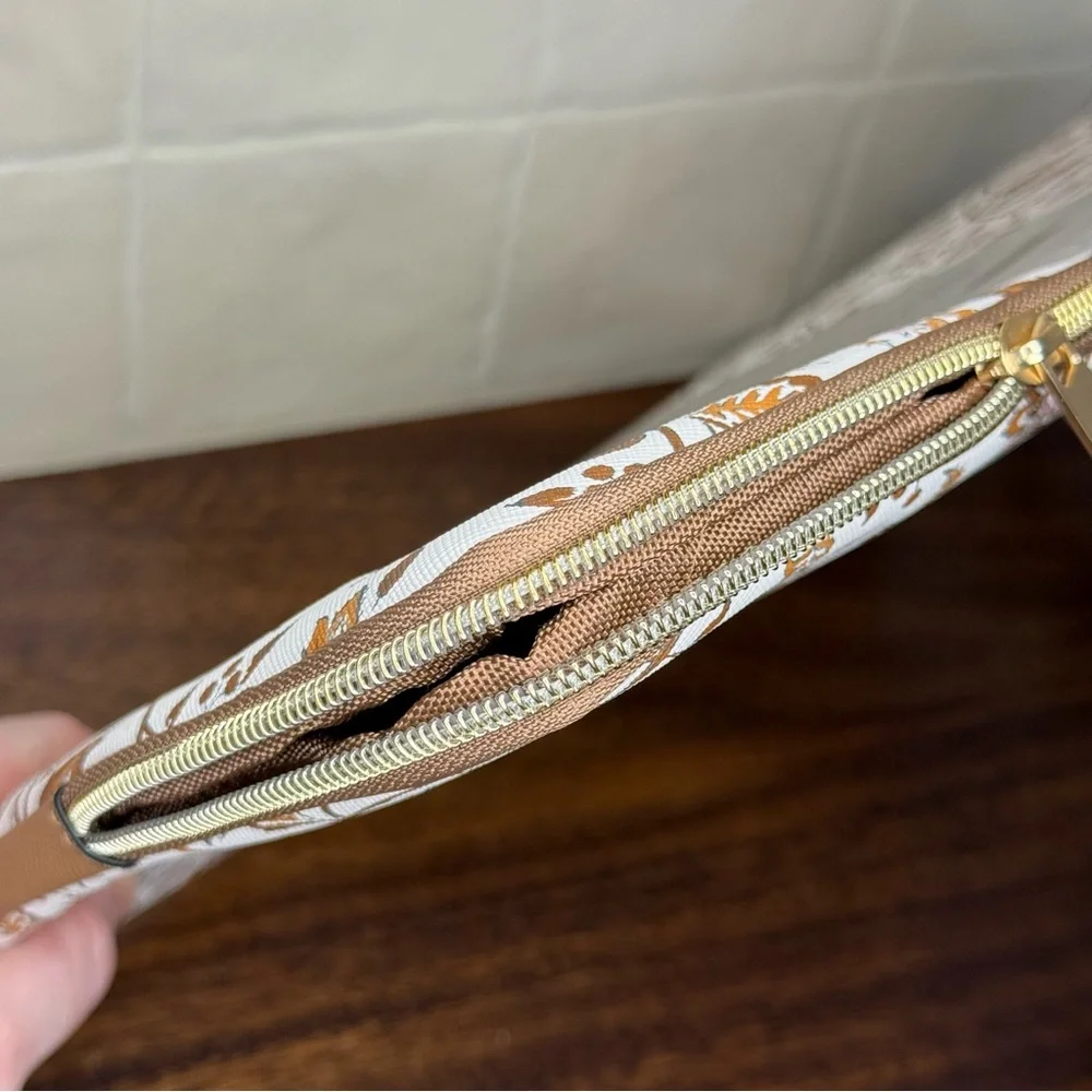 Envogue 15-inch Floral Pattern Durable Water-Resistant Laptop Sleeve